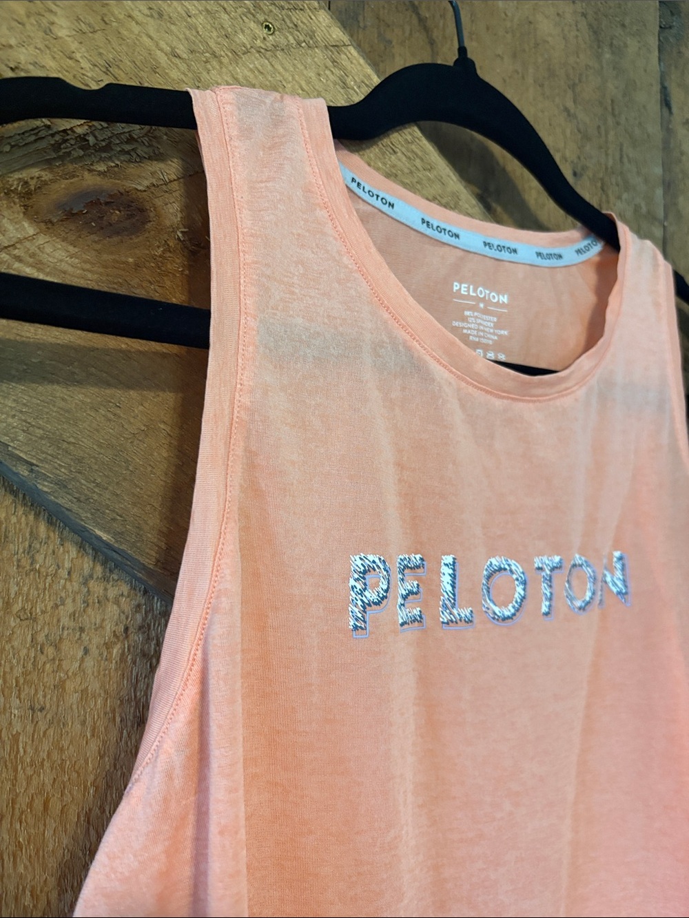 Peloton Peach Crewneck Performance Tank - Picture 3 of 6